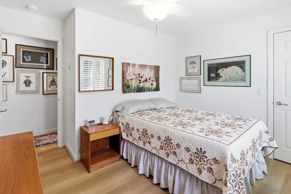 1624 Forestdale Dr Encinitas, CA 92024