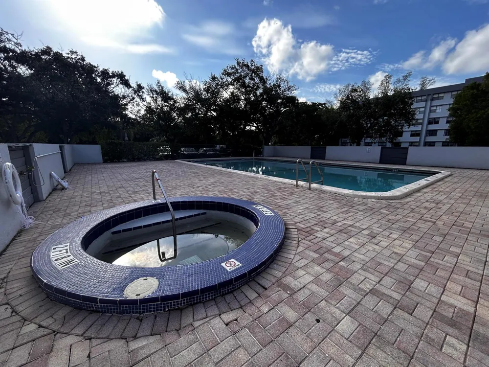 2501 RIVERSIDE DRIVE #118-A Coral Springs, FL 33065