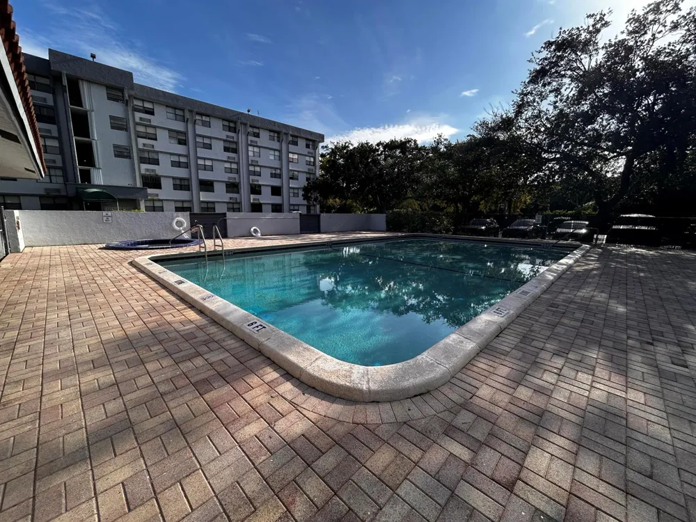2501 RIVERSIDE DRIVE #118-A Coral Springs, FL 33065