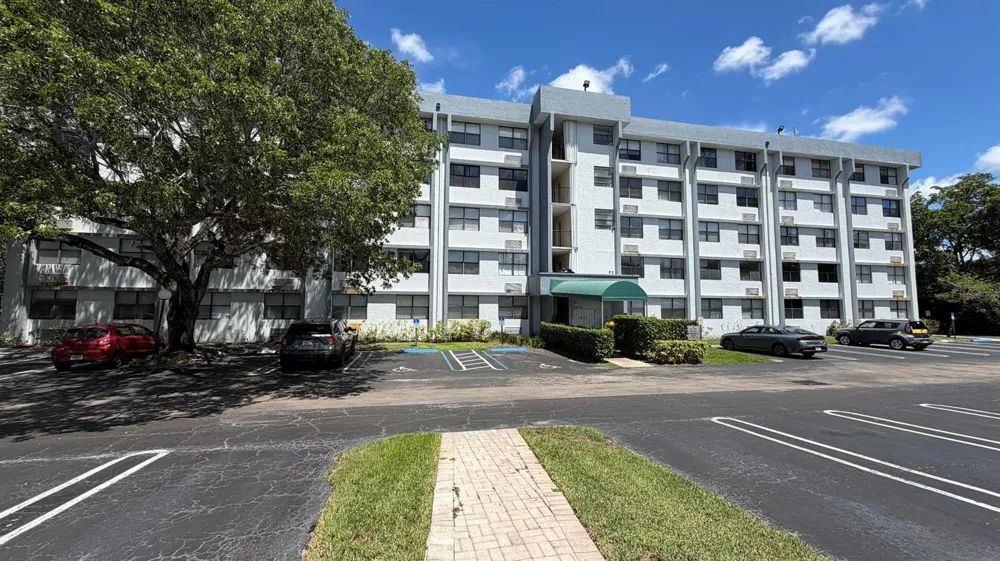 2501 RIVERSIDE DRIVE #118-A Coral Springs, FL 33065