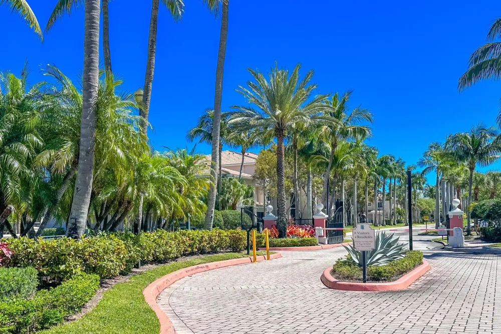 2811 Grande Parkway Palm Beach Gardens, FL 33410