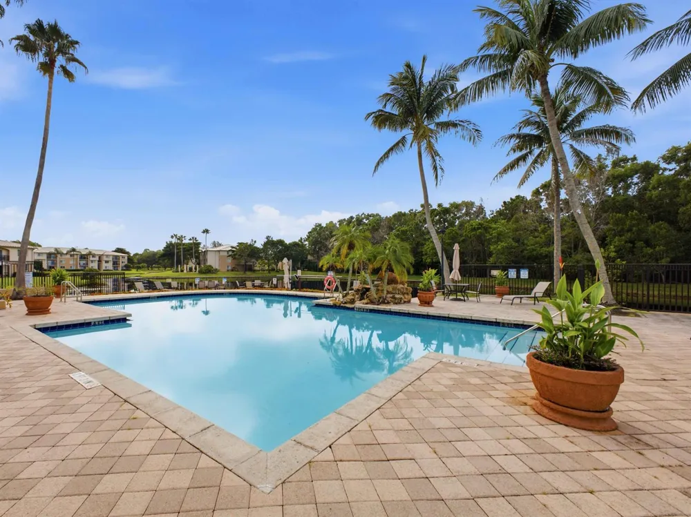 900 Crestwood Court S #920 Royal Palm Beach, FL 33411