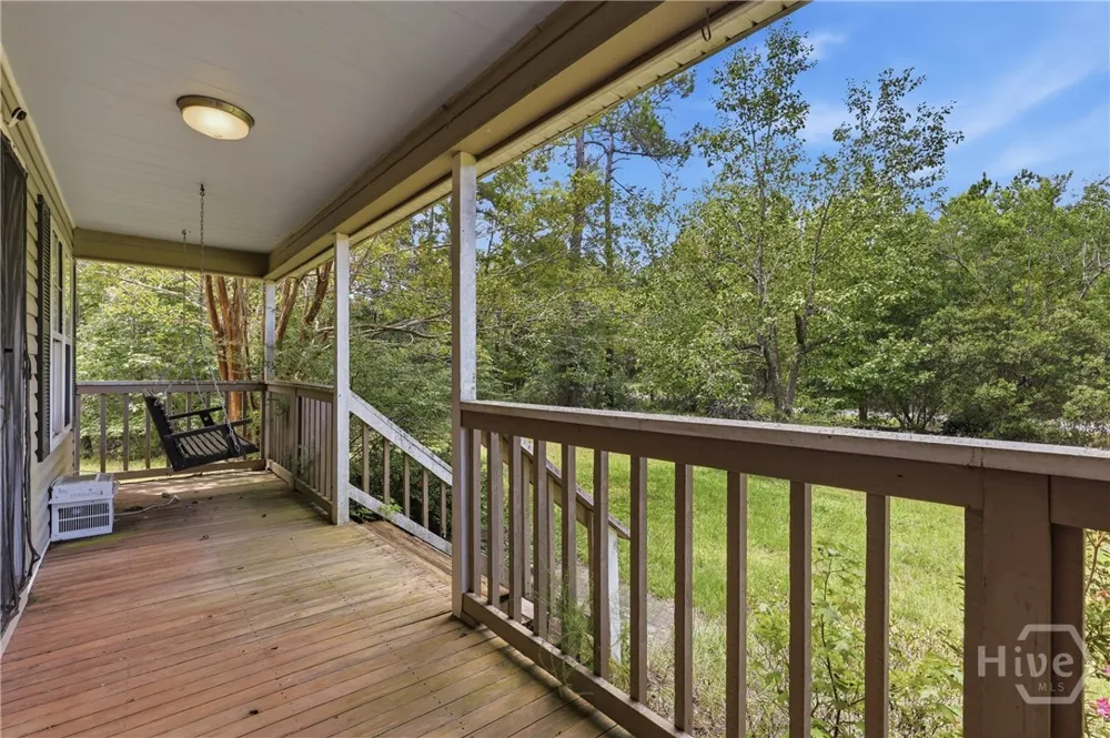 112 Midland Drive Guyton, GA 31312