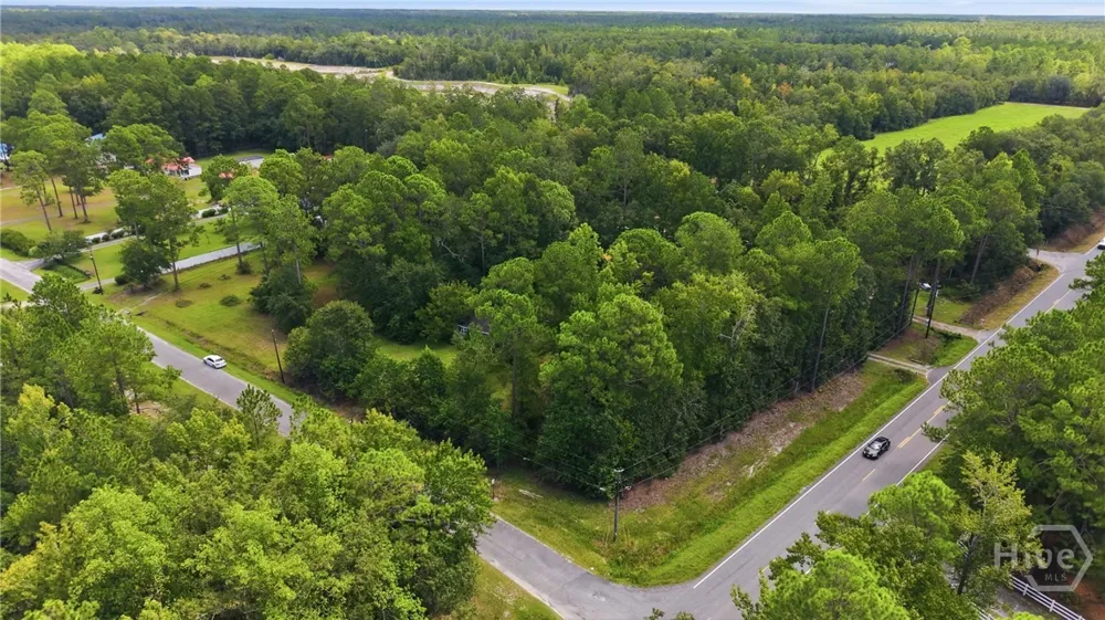 112 Midland Drive Guyton, GA 31312