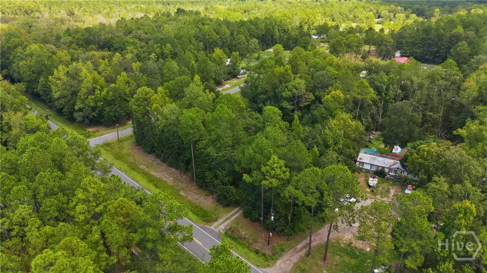 112 Midland Drive Guyton, GA 31312