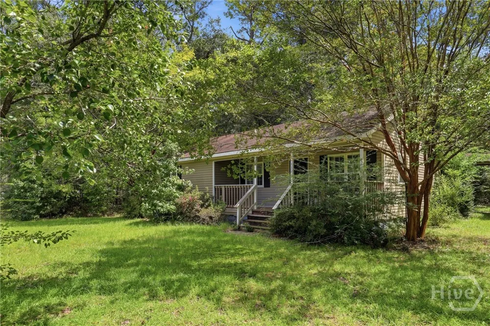 112 Midland Drive Guyton, GA 31312