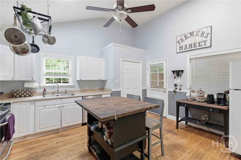 112 Midland Drive Guyton, GA 31312