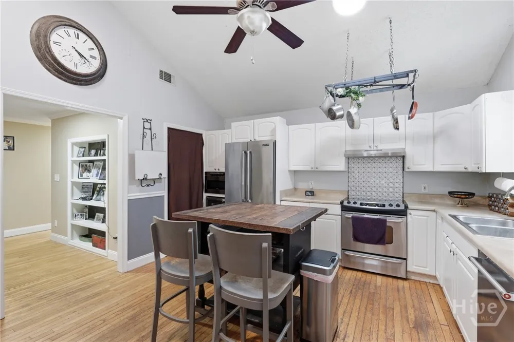 112 Midland Drive Guyton, GA 31312