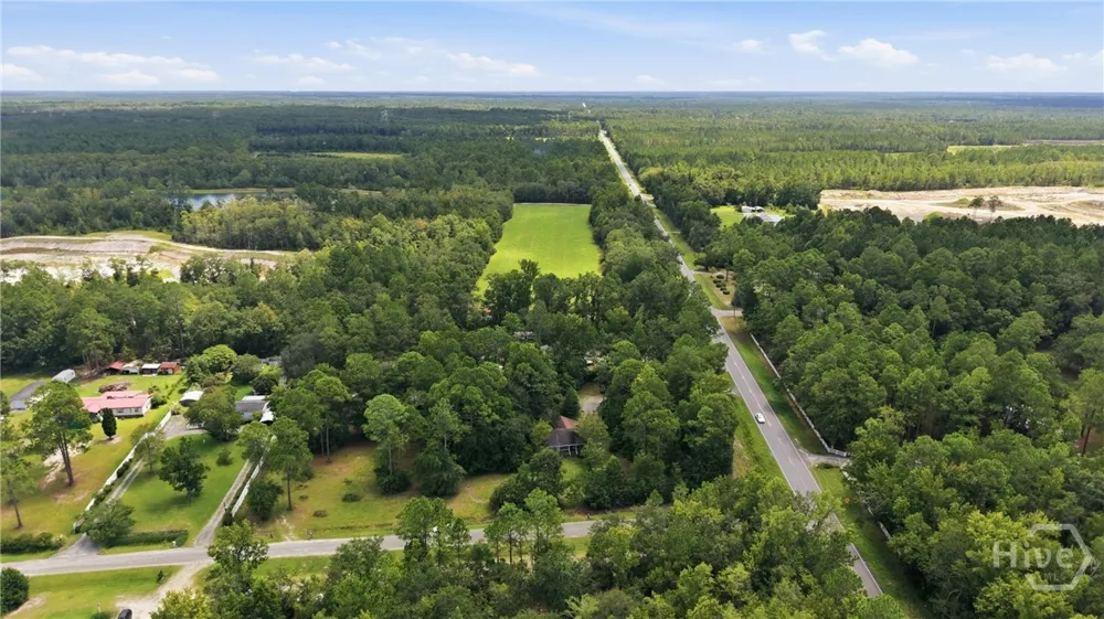 112 Midland Drive Guyton, GA 31312