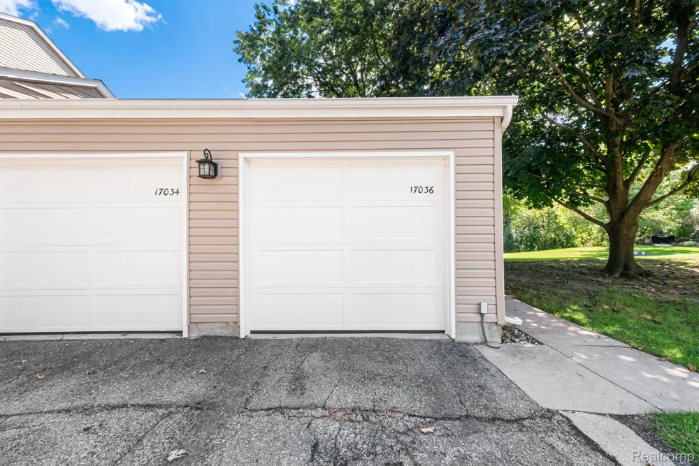 17036 Rock Harbor Court Clinton Charter Township, MI 48038