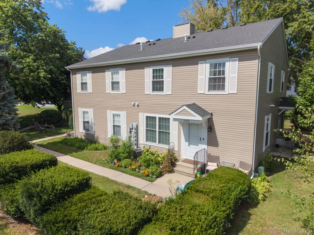17036 Rock Harbor Court Clinton Charter Township, MI 48038