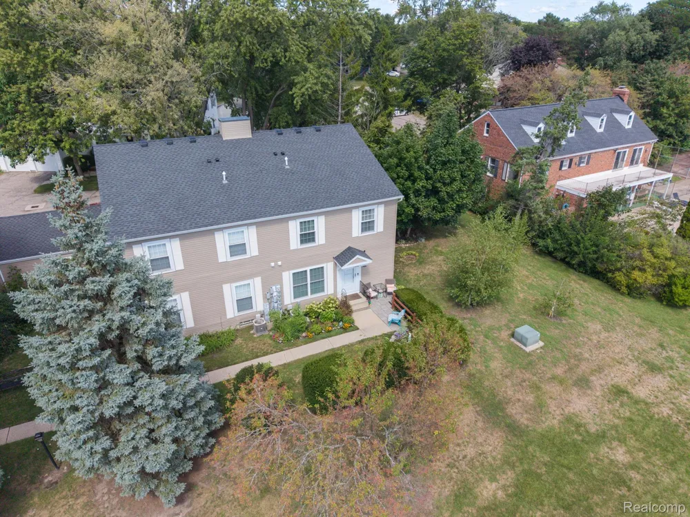 17036 Rock Harbor Court Clinton Charter Township, MI 48038