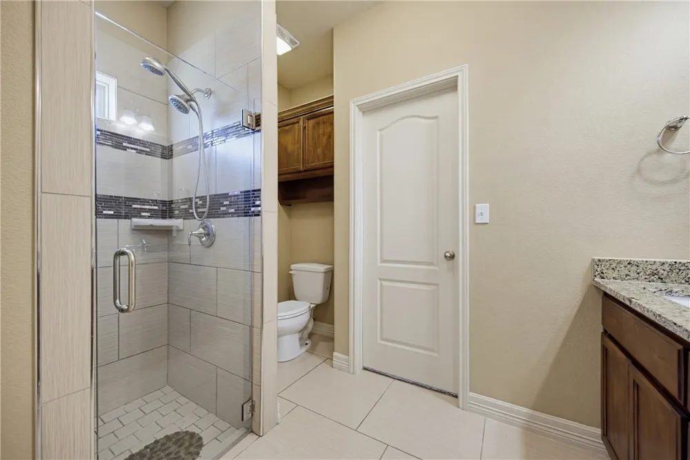 1818 Bay Landing Drive Portland, TX 78374