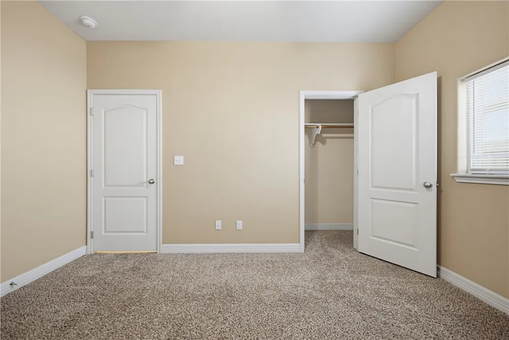 1818 Bay Landing Drive Portland, TX 78374