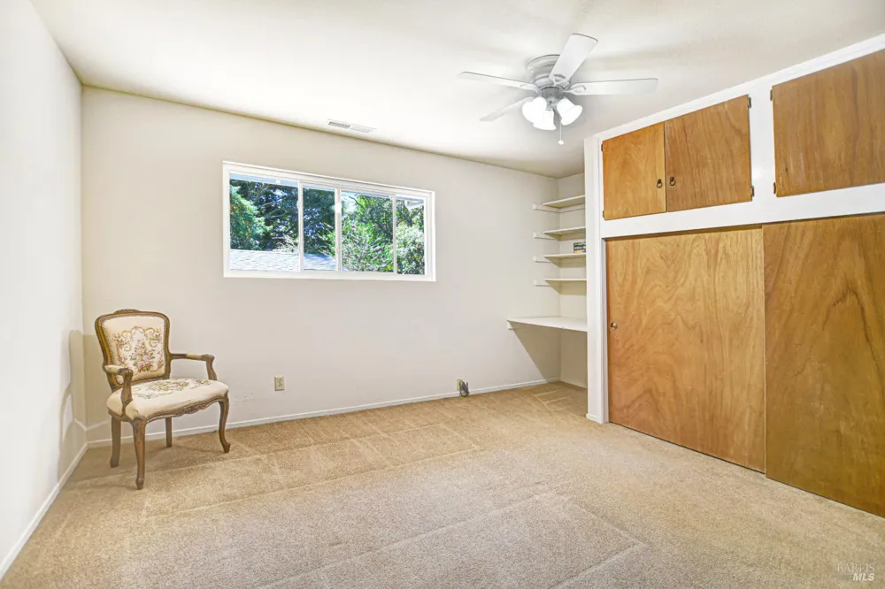 530 Bloomfield Road Sebastopol, CA 95472