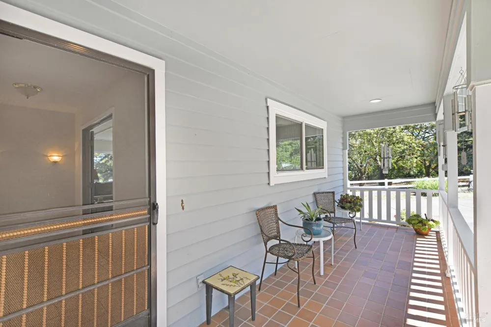 530 Bloomfield Road Sebastopol, CA 95472