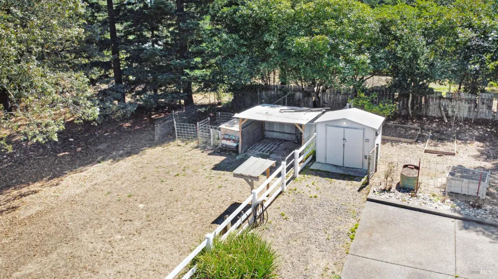 530 Bloomfield Road Sebastopol, CA 95472