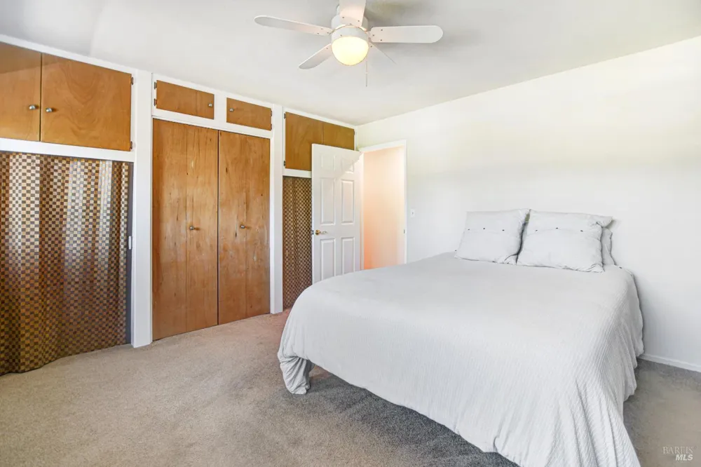 530 Bloomfield Road Sebastopol, CA 95472