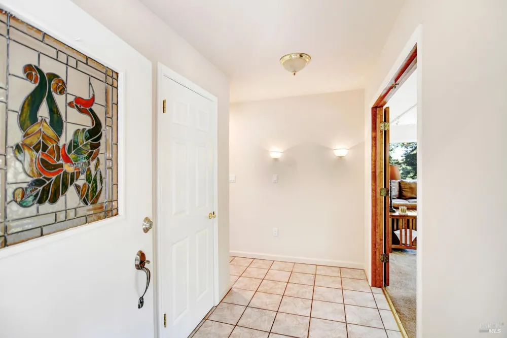 530 Bloomfield Road Sebastopol, CA 95472