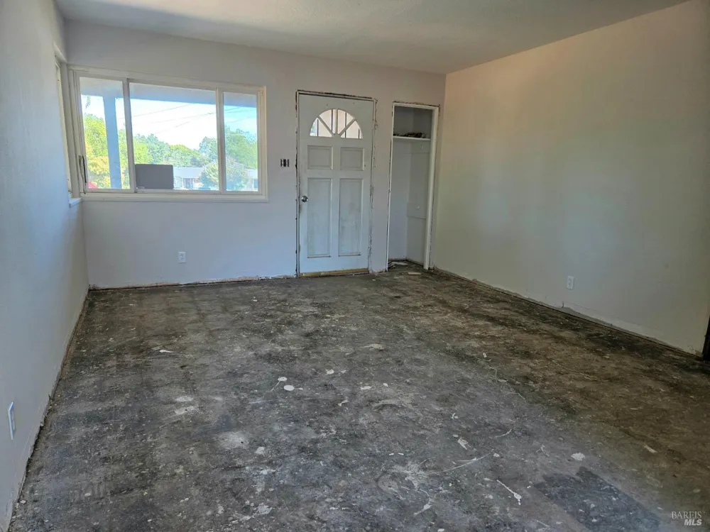 2124 Beard Court Vacaville, CA 95688