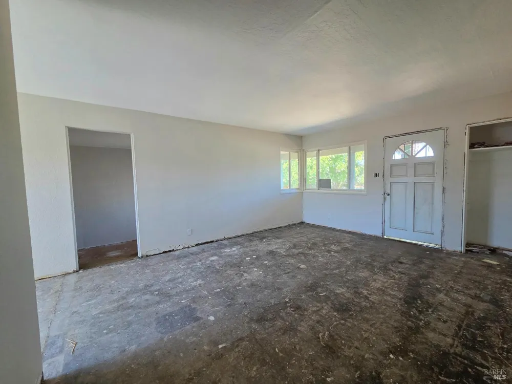 2124 Beard Court Vacaville, CA 95688