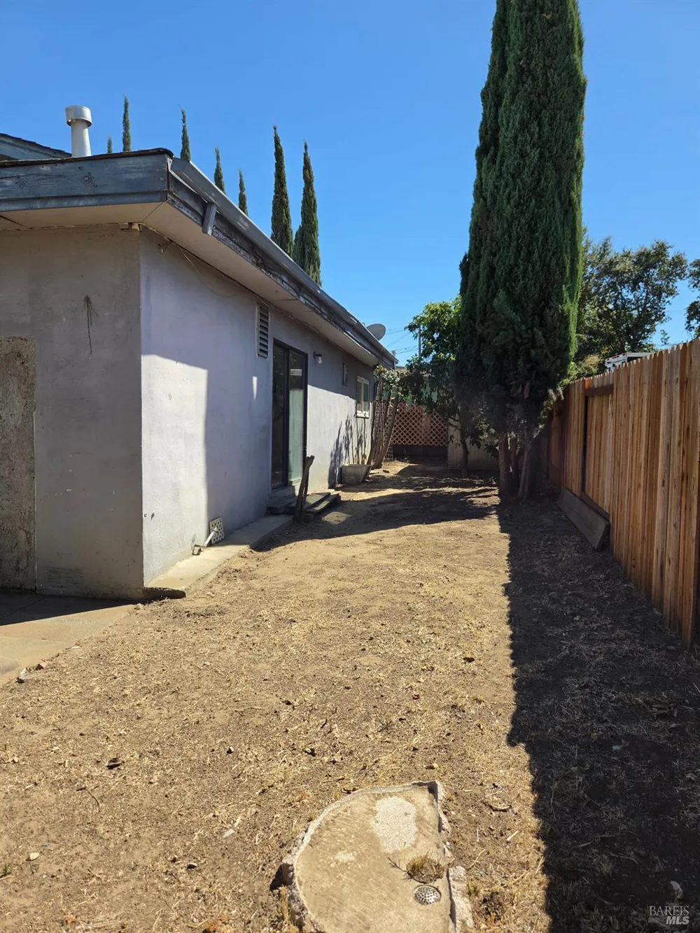 2124 Beard Court Vacaville, CA 95688