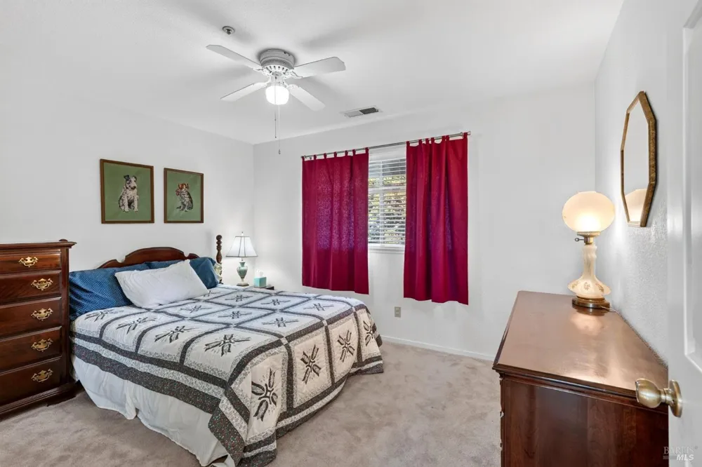 421 Greens Drive Healdsburg, CA 95448