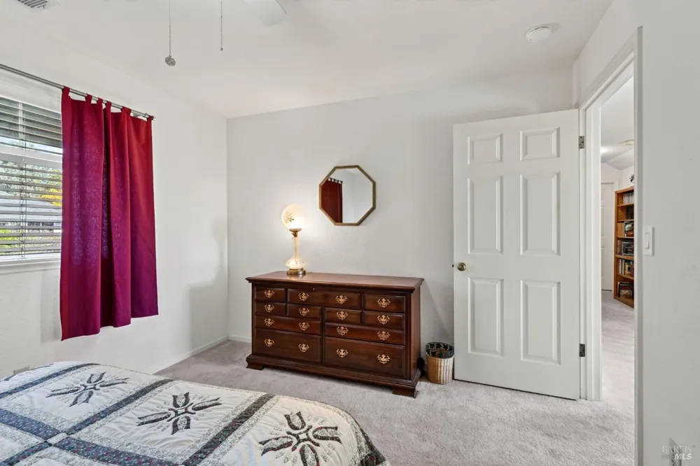 421 Greens Drive Healdsburg, CA 95448
