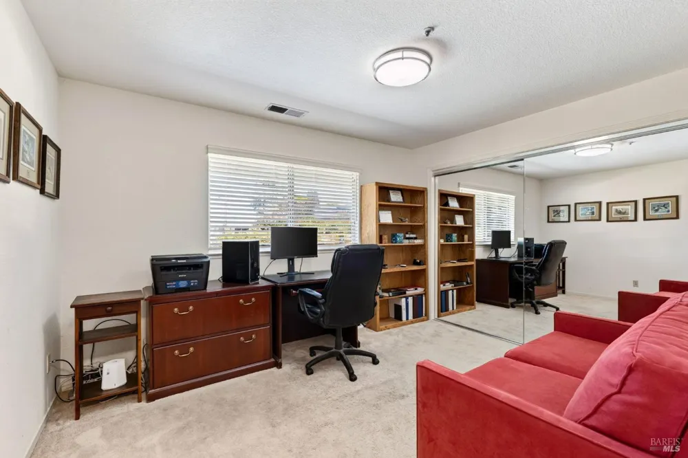 421 Greens Drive Healdsburg, CA 95448
