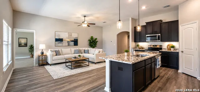 6447 Aj Lane San Antonio, TX 78252