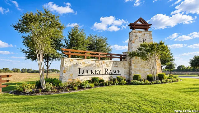 6447 Aj Lane San Antonio, TX 78252