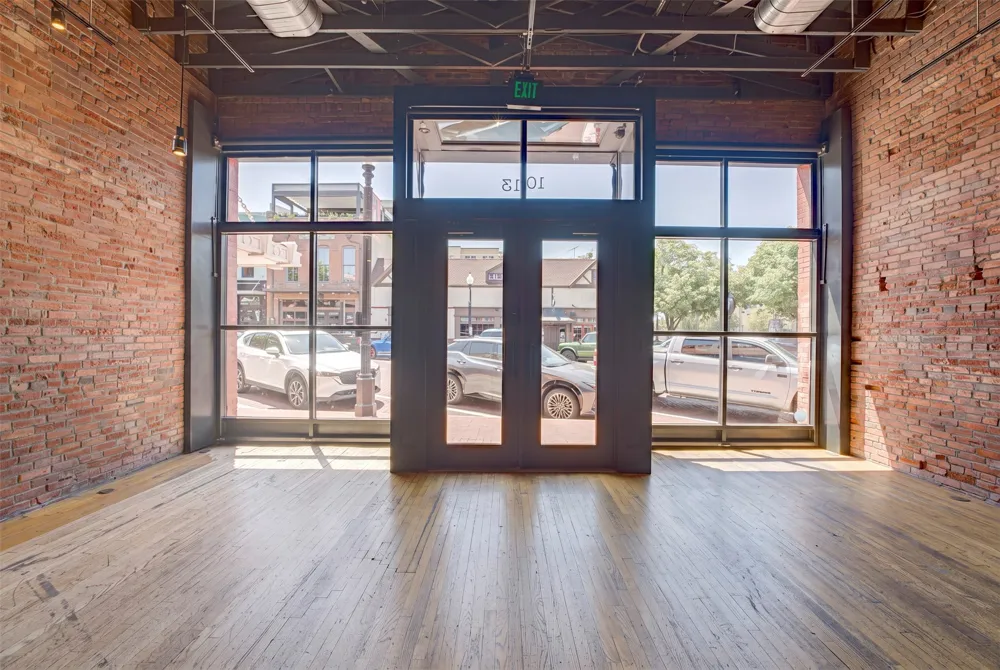 1013 E 15th Street Plano, TX 75074