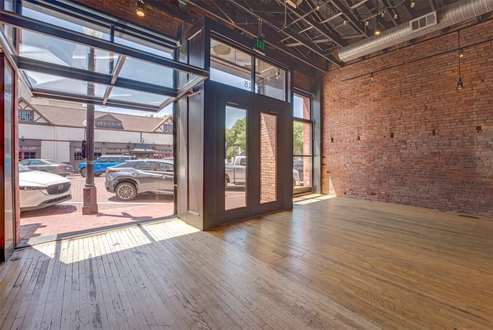 1013 E 15th Street Plano, TX 75074