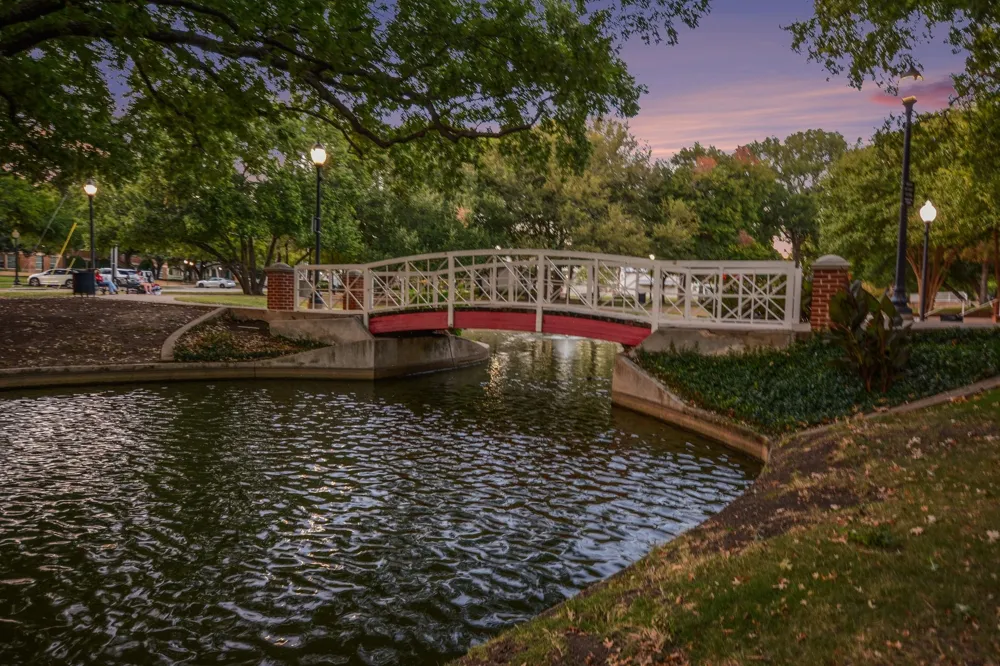1013 E 15th Street Plano, TX 75074