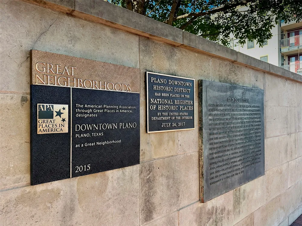 1013 E 15th Street Plano, TX 75074