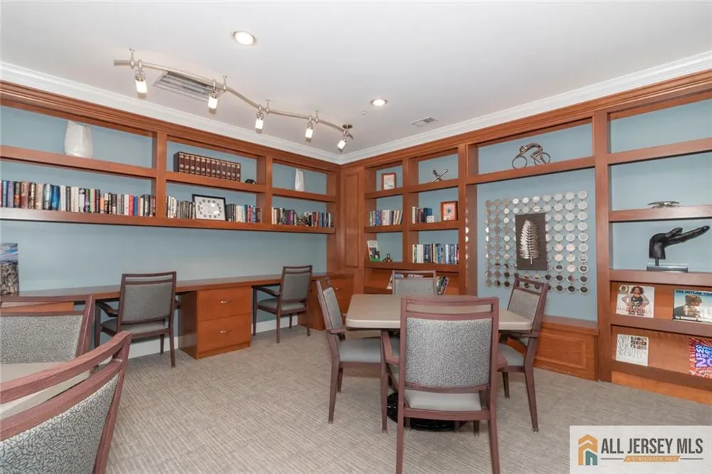 9213 Falston Circle #9213 Old Bridge, NJ 08857