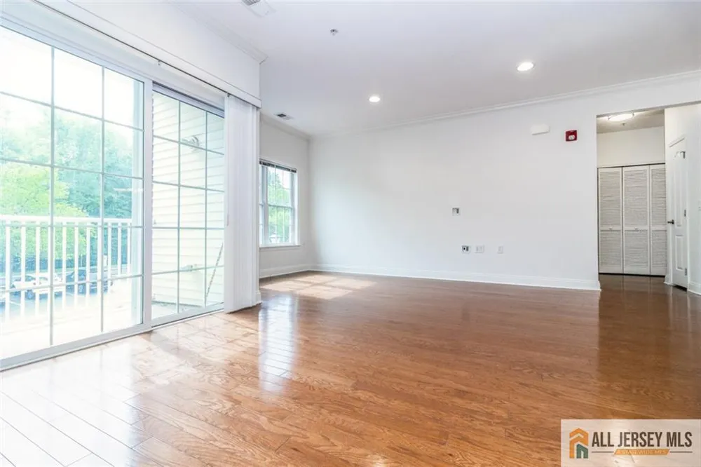 9213 Falston Circle #9213 Old Bridge, NJ 08857