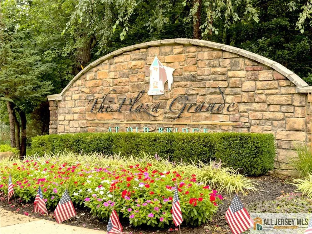9213 Falston Circle #9213 Old Bridge, NJ 08857