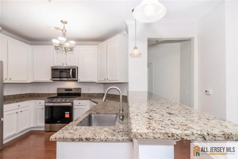 9213 Falston Circle #9213 Old Bridge, NJ 08857