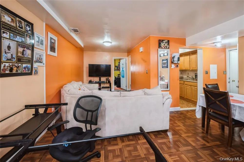 782 E 179th Street Bronx, NY 10460