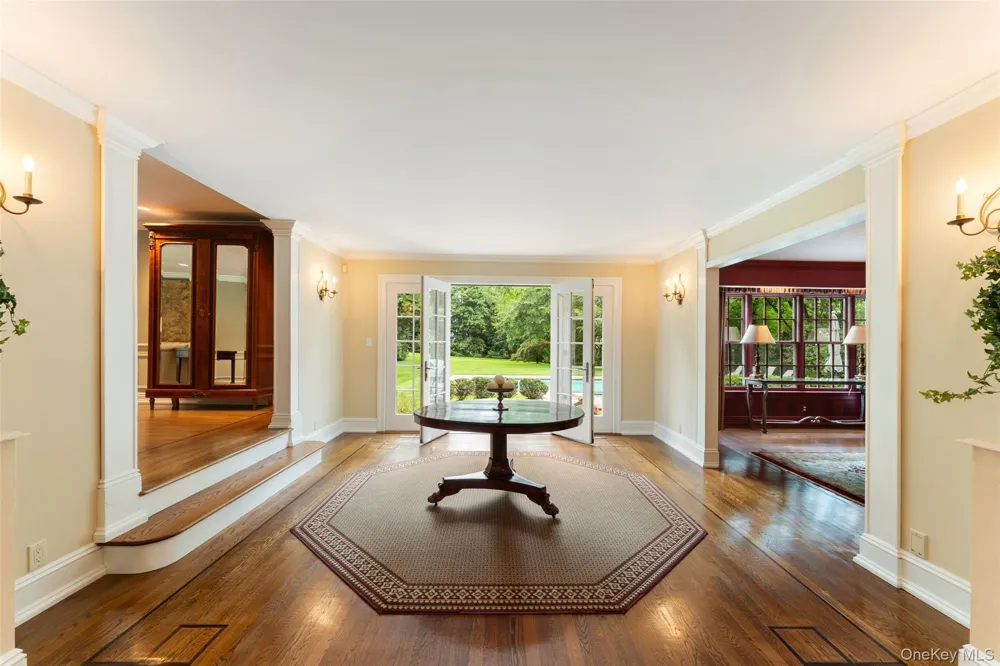 15 Sheldrake Road Scarsdale, NY 10583