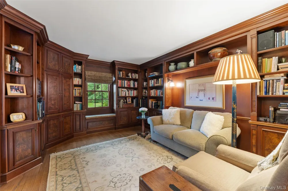 15 Sheldrake Road Scarsdale, NY 10583