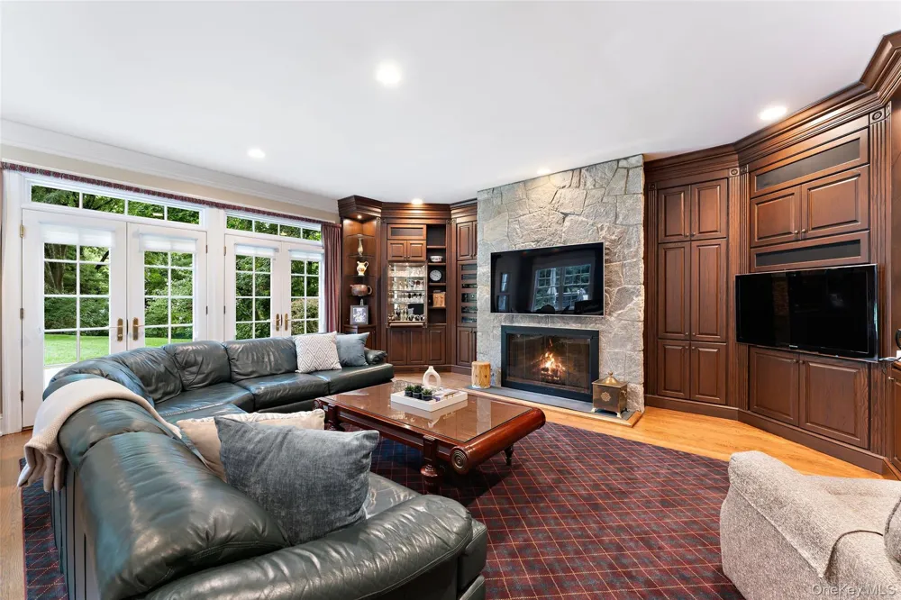 15 Sheldrake Road Scarsdale, NY 10583