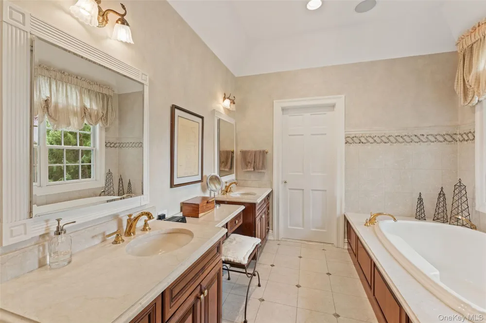 15 Sheldrake Road Scarsdale, NY 10583