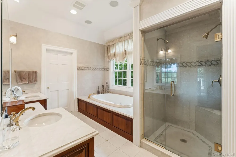 15 Sheldrake Road Scarsdale, NY 10583