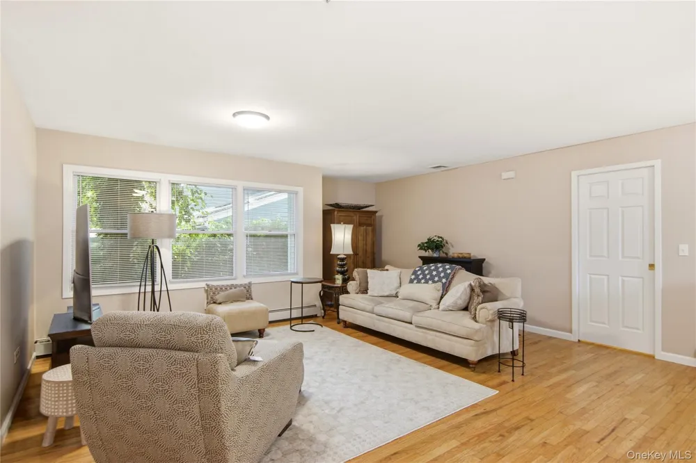 301 Laurel Road Northport, NY 11768