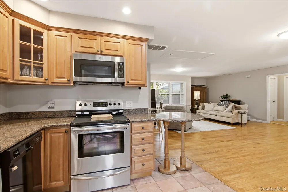 301 Laurel Road Northport, NY 11768
