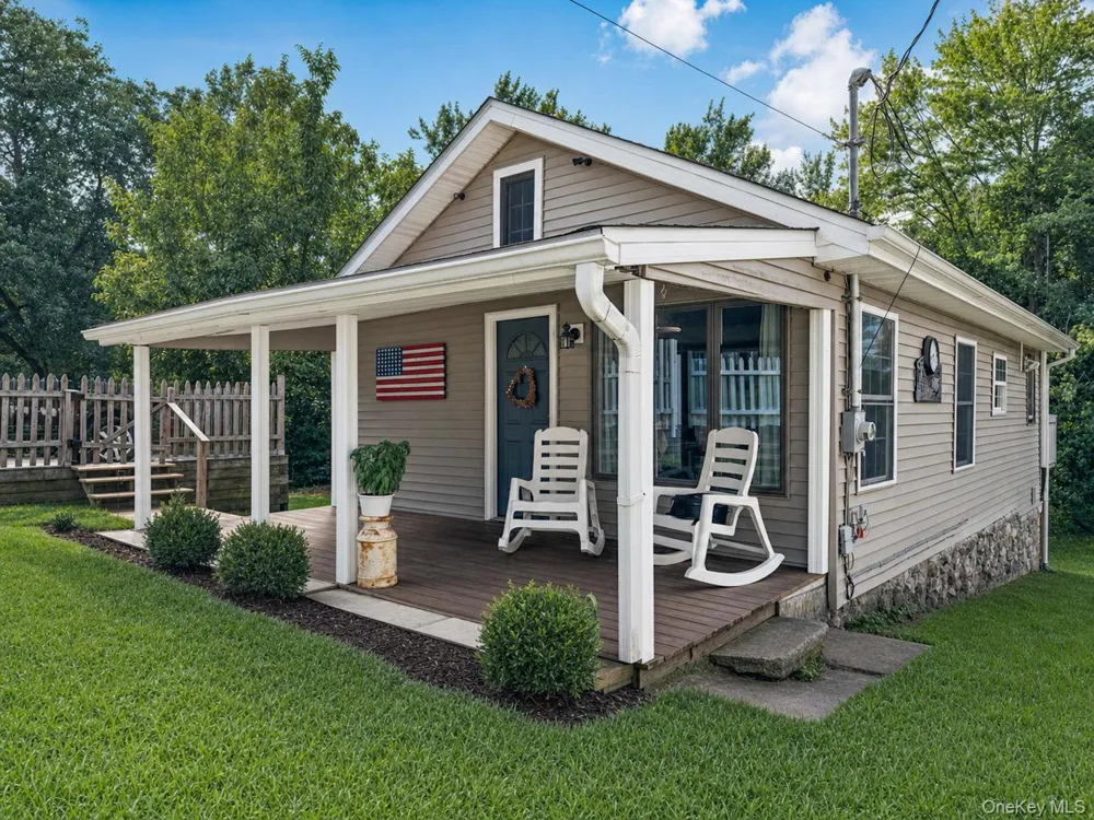 36 Paradise Trail Monroe, NY 10950