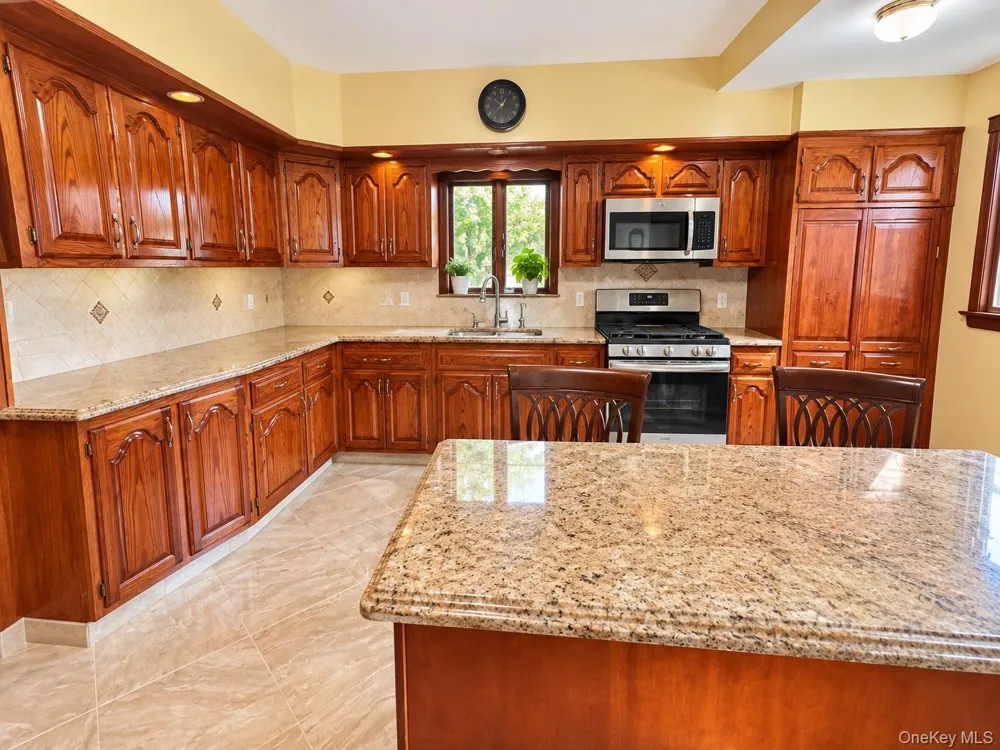 10117 46th Avenue Corona, NY 11368