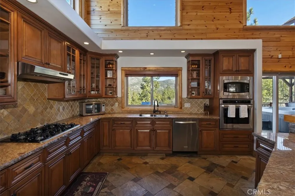 42324 Eagle Ridge Rd Big Bear Lake, CA 92315